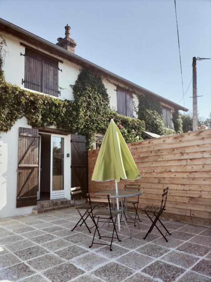 A Deux Pas De Cabourg ,Avec Une Belle Vue Sur La Campagne Normande.A Grangues Eksteriør billede